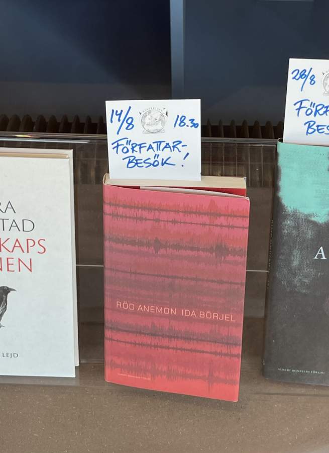 Augusti 2025 i Bokvärlden